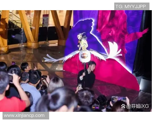 传统文化与现代艺术的碰撞融合 2025年文化创新趋势解读